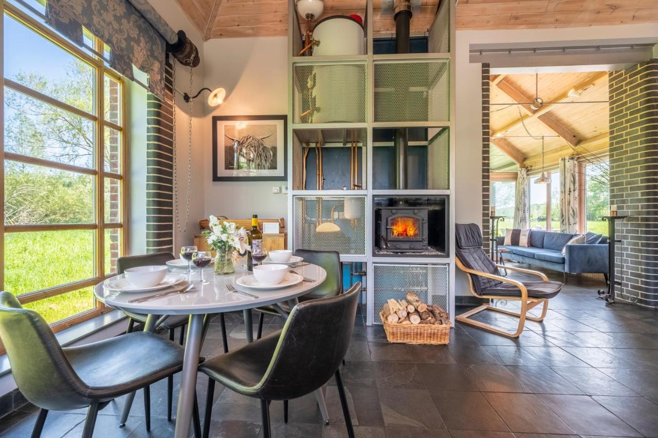 Ultimate Constable Country Rural Retreat - The Pump House Villa Колчестър Екстериор снимка